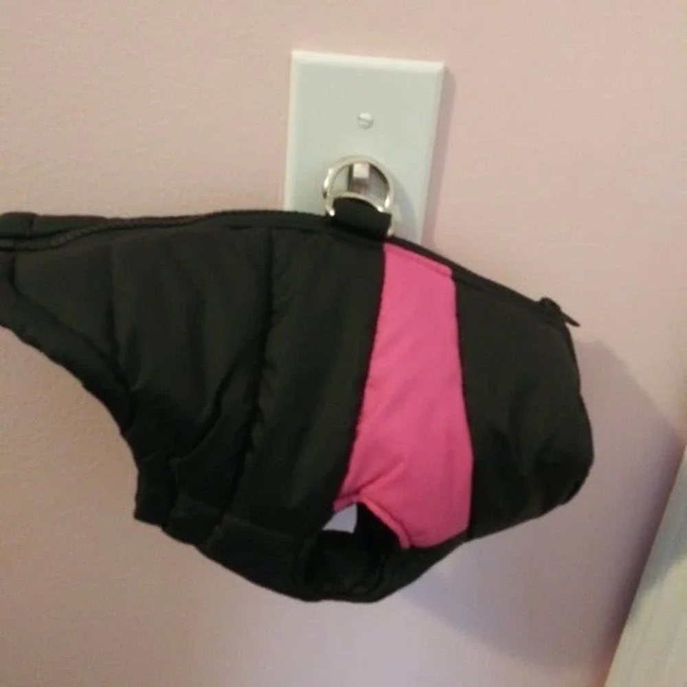 Unknown black pink